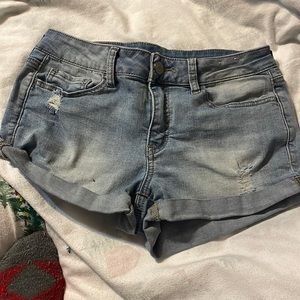 So “favorite low rise shortie”